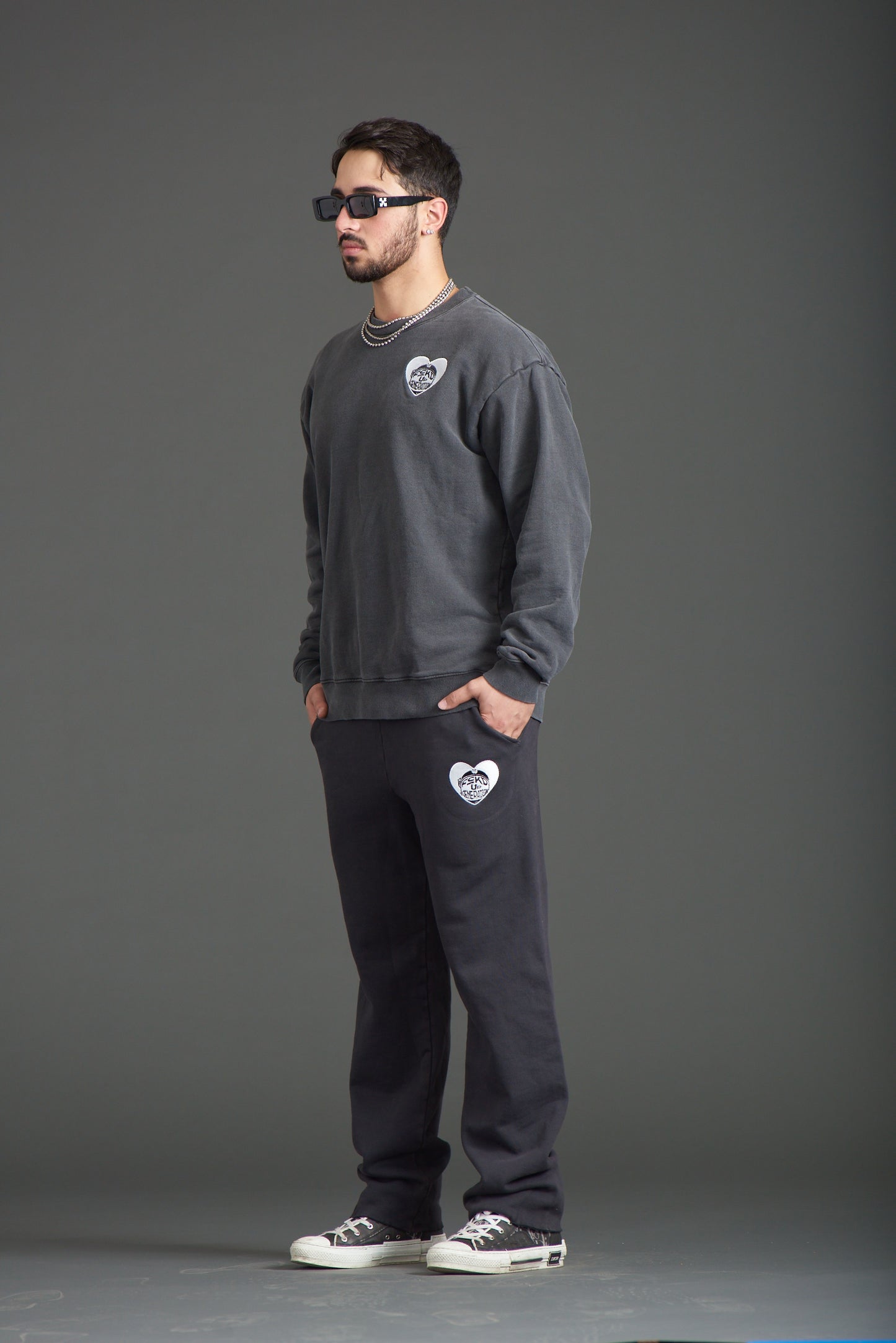 UNISEX HEARTED CHARCOAL GENERATION ILY CREW NECK SWEATER