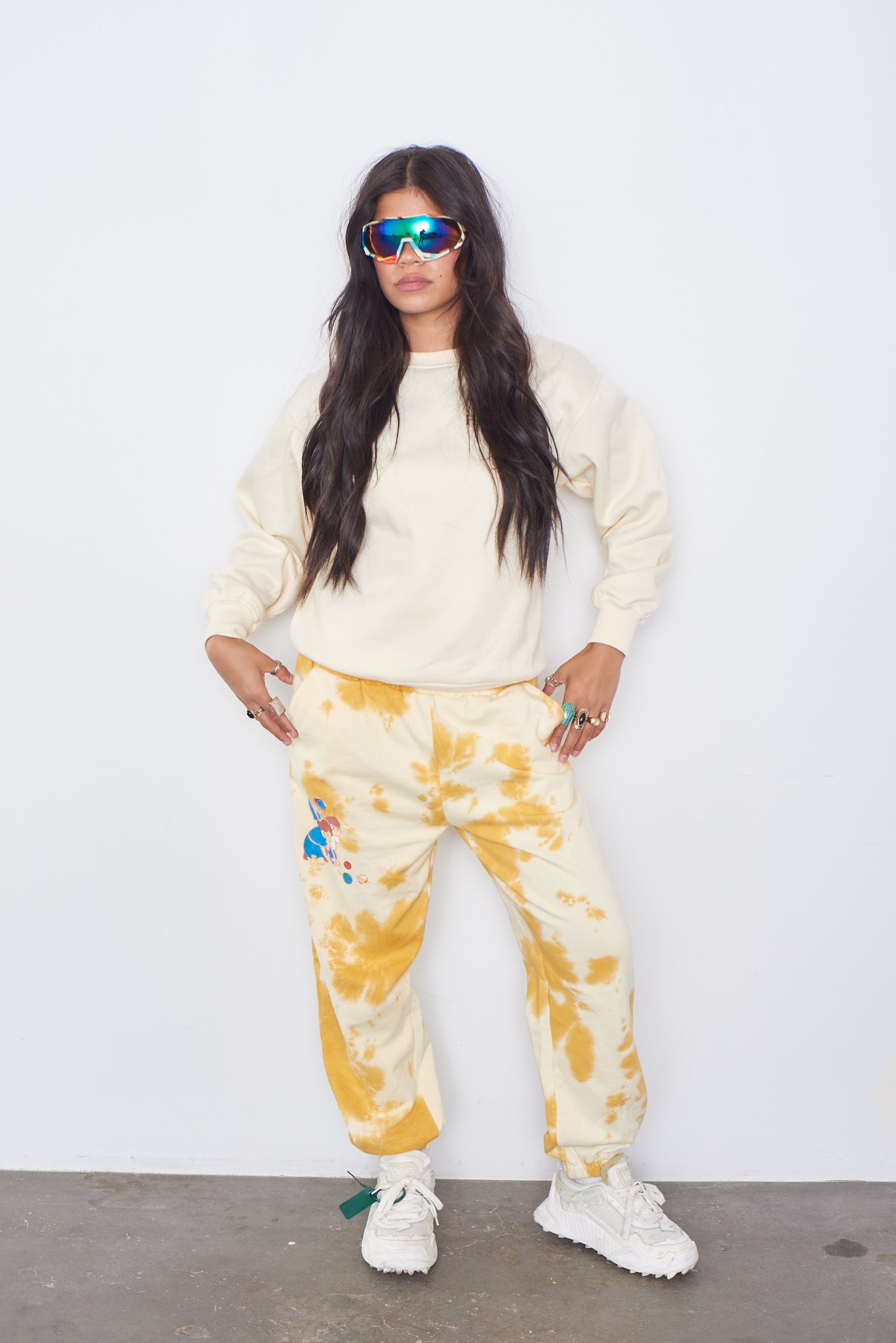 ILYANGEL CREW NECK SWEATER