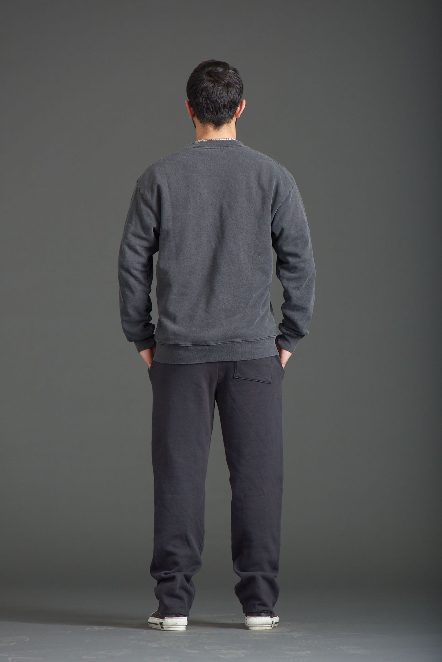 UNISEX HEARTED CHARCOAL GENERATION ILY CREW NECK SWEATER