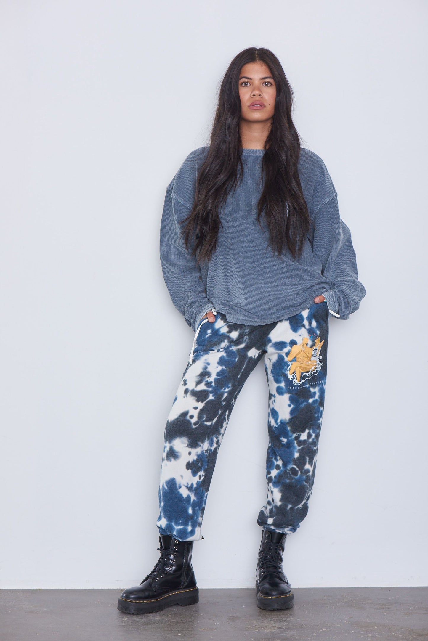 SMOKING ONLY WITH YOU 4EVER TYE-DYE PANTS